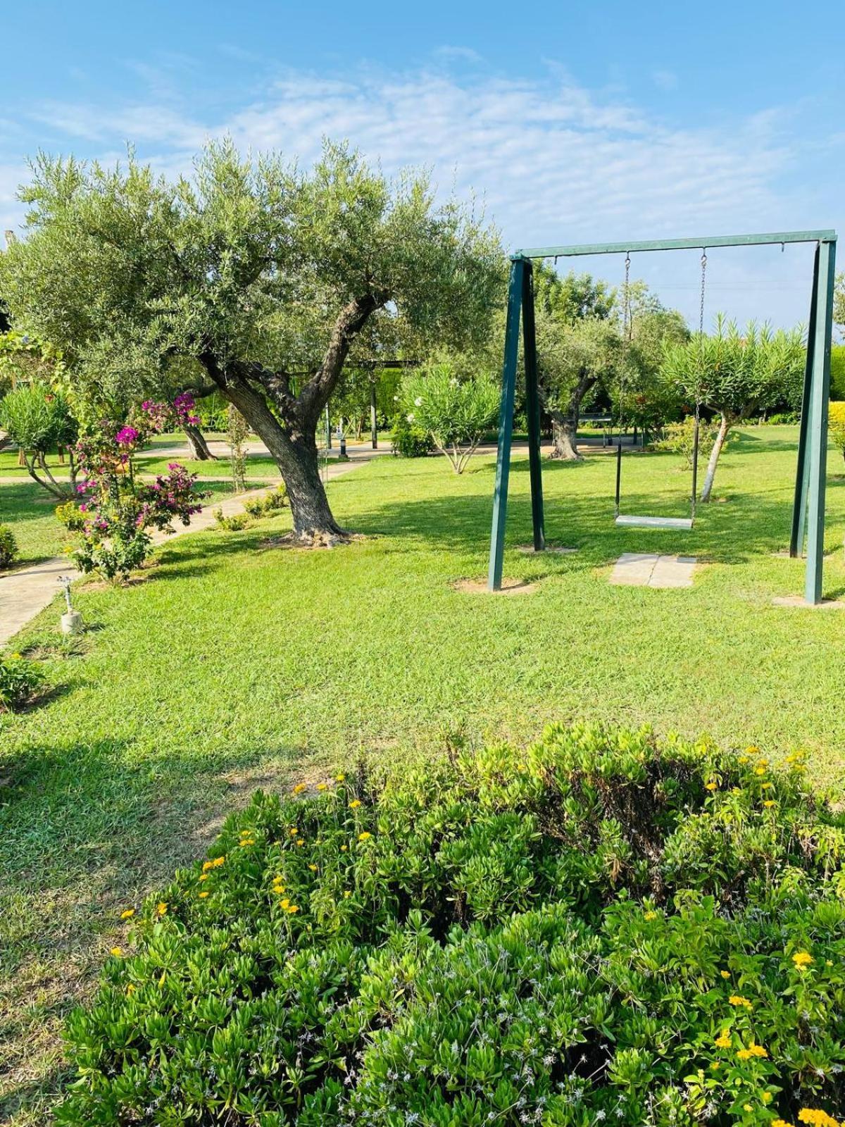 Complejo Colibri 8 Villa Cambrils Exterior photo